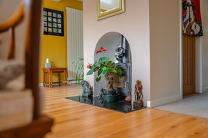 Cat Iron Stove- click for photo gallery